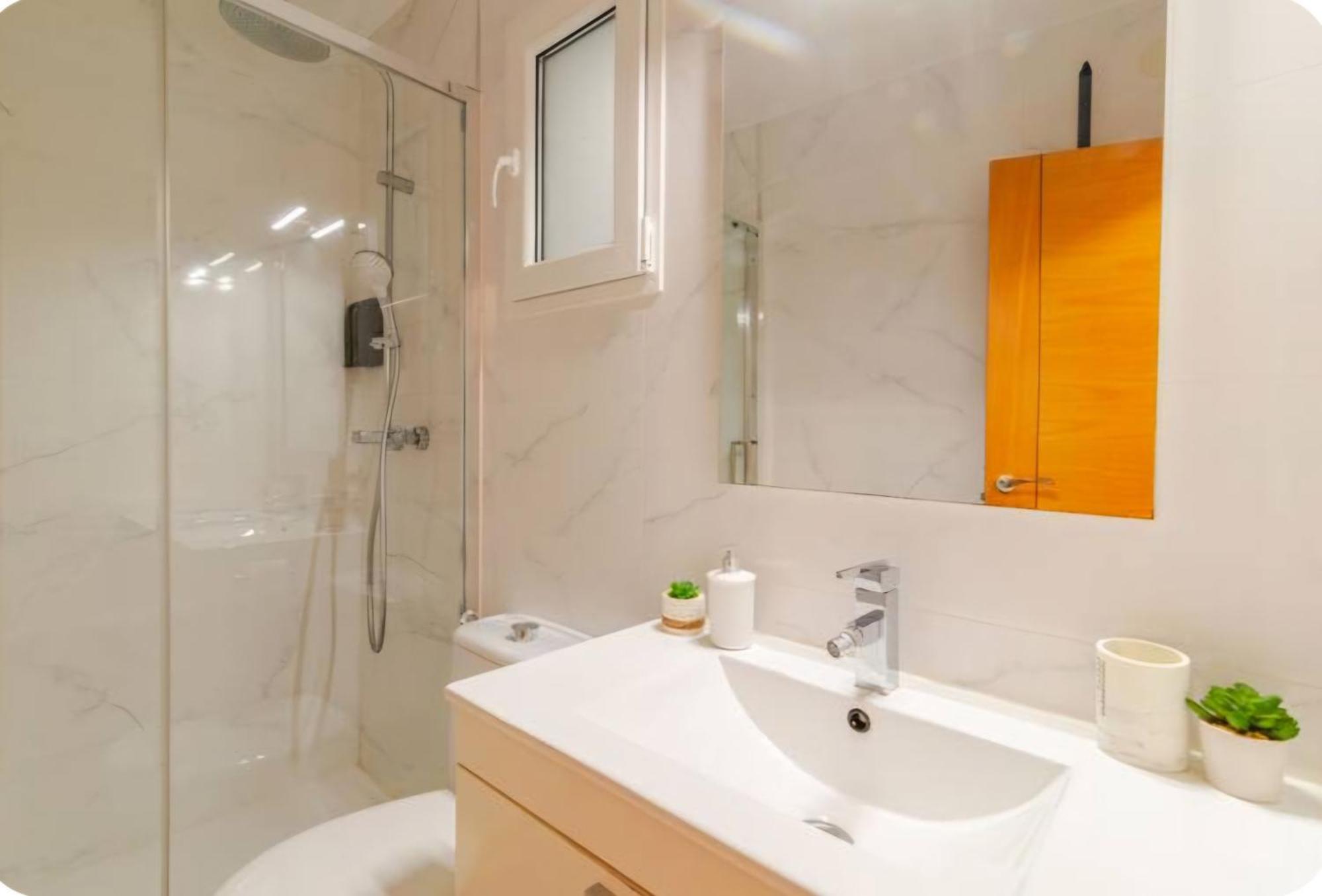 Hermoso apartamento cerca al mar Blanes Esterno foto