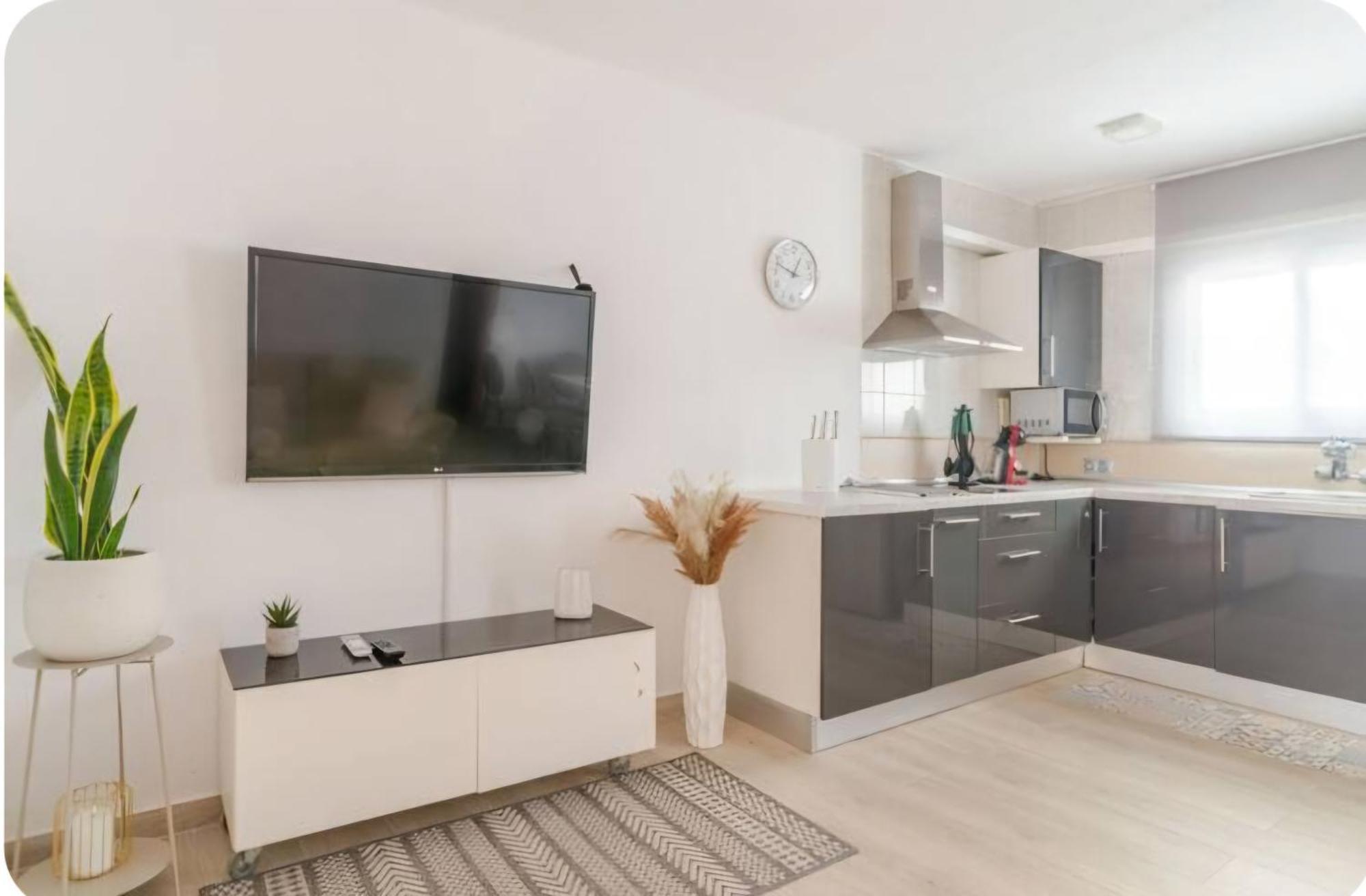 Hermoso apartamento cerca al mar Blanes Esterno foto
